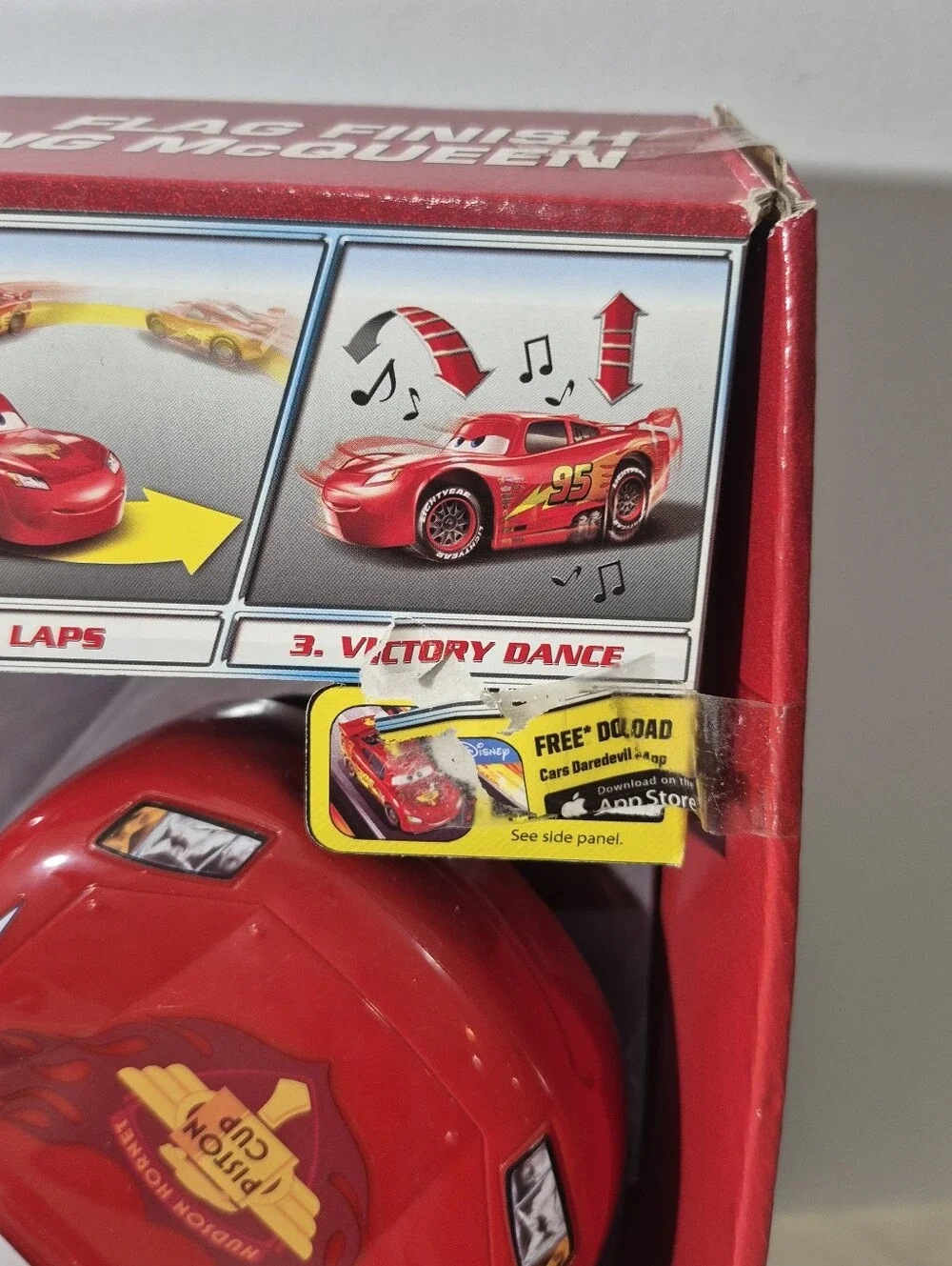 Mattel 2016 Cars Flag Finish Flash Lightning Mc Queen BRAND NEW